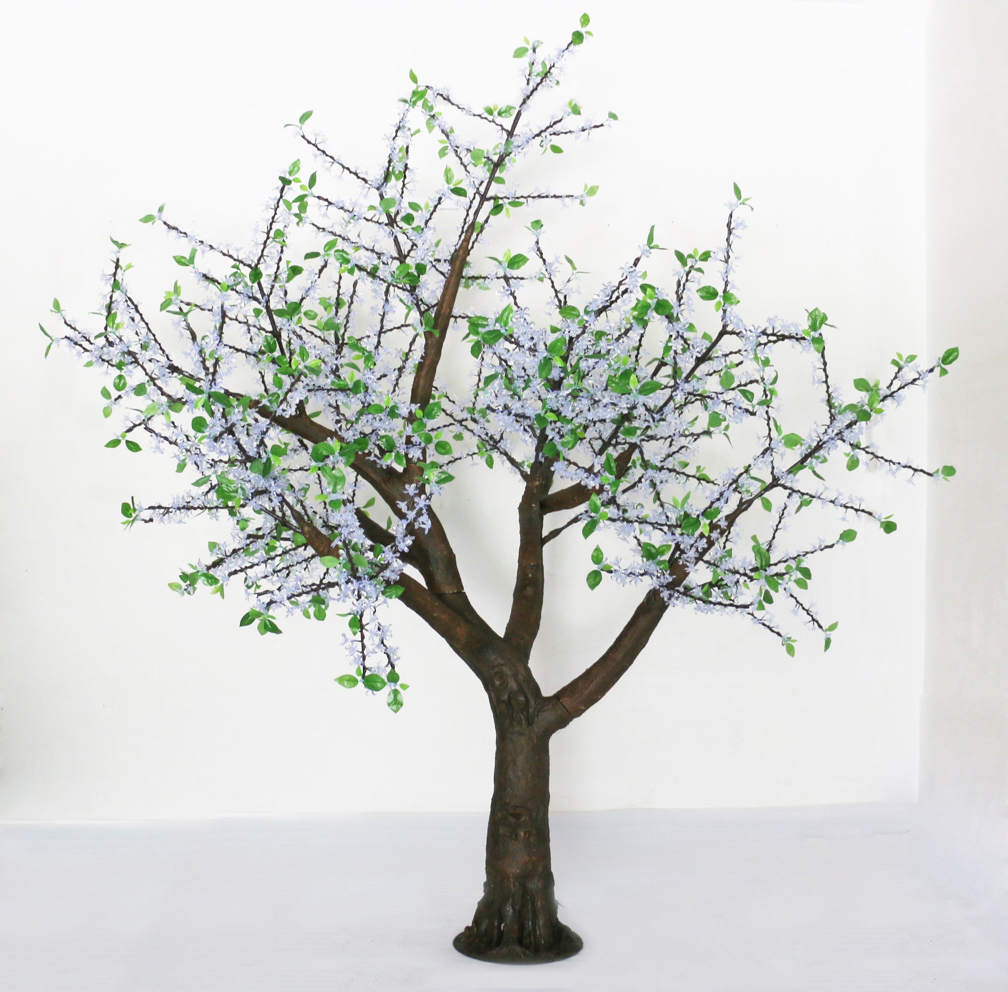 3 metre LED White Blossom With Leaves